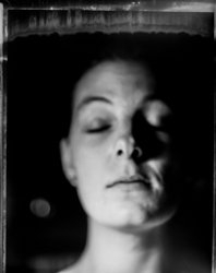Beauty distorts — 073A1114